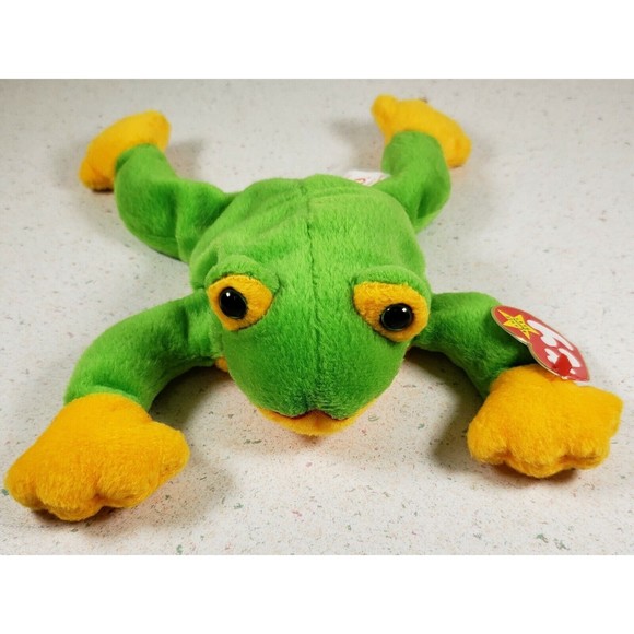 Smoochy the Frog Ty The Beanie Babies Collection October 1, 1997 Tagged Retired